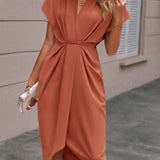 Caia - Envelop Midi Dress