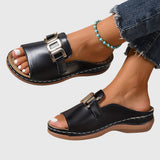Joana | Sandale s Elegantnom Zlatnom Kopčom